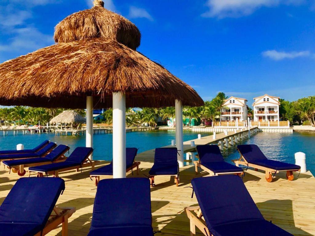 Villa Velento Partial Ocean View Penthouse #7 à Caye Caulker Extérieur photo