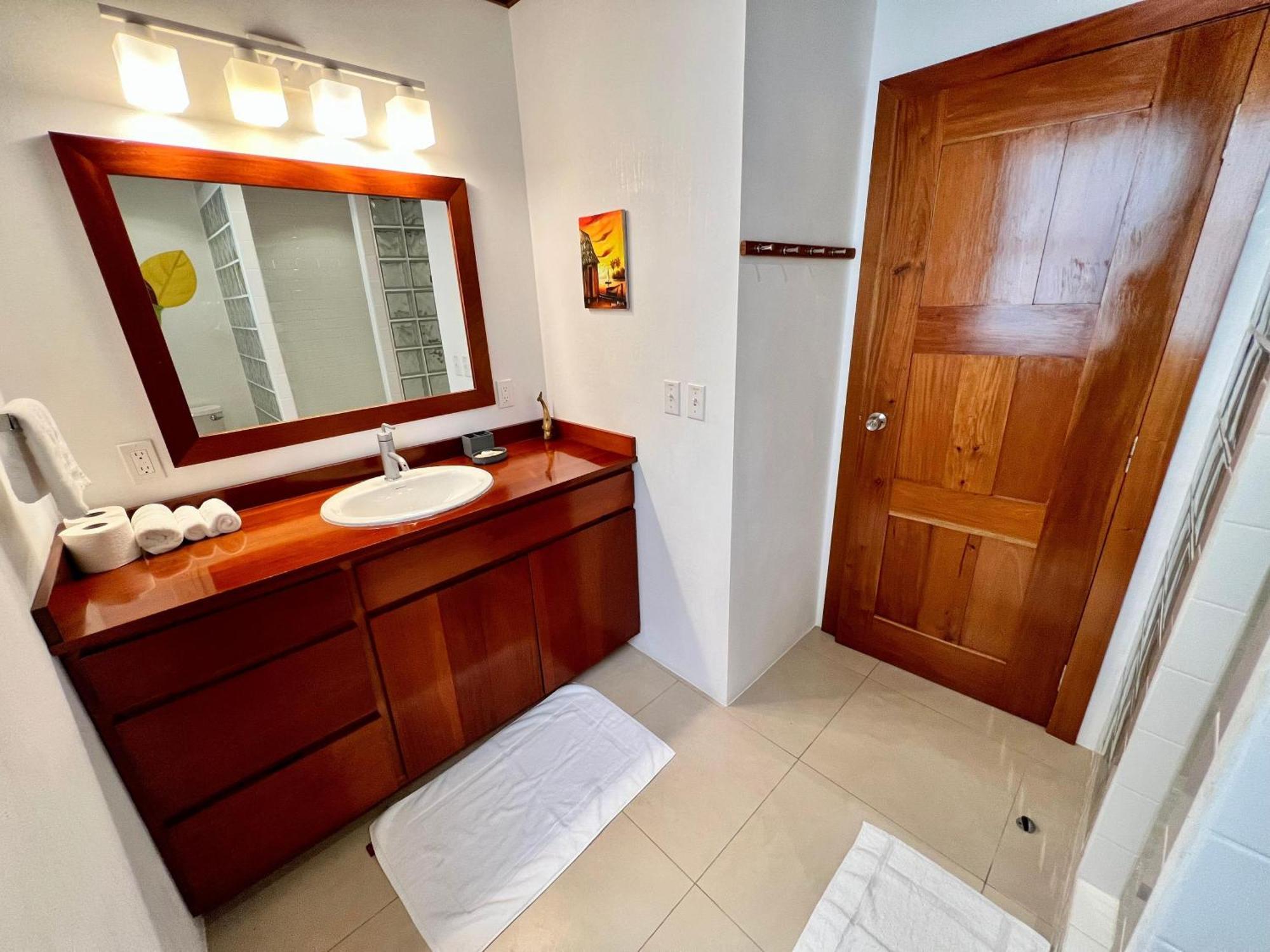 Villa Velento Partial Ocean View Penthouse #7 à Caye Caulker Extérieur photo